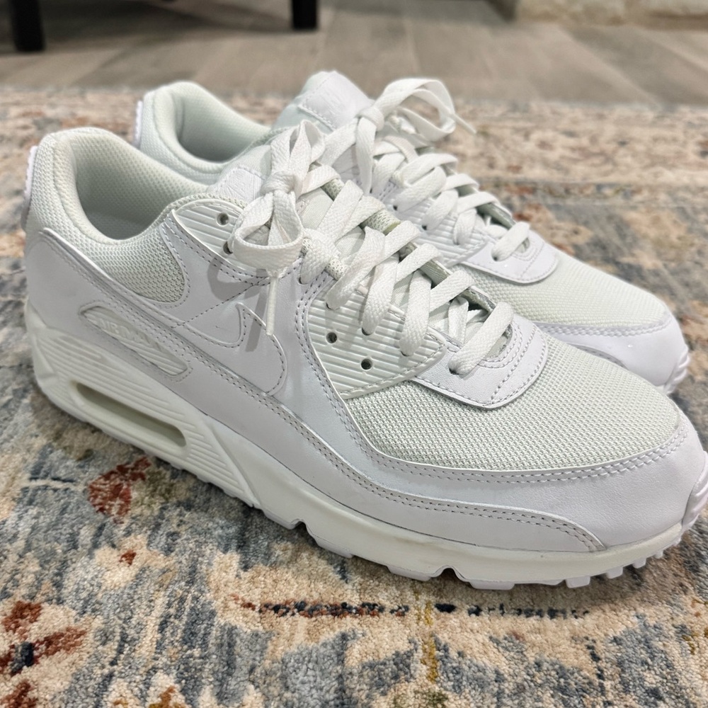 Nike Air Max 90 Triple White